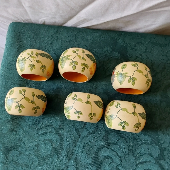 Lot Of  6 Kemp And Beatley Napkin Ring Holders Made In India Yellow Fruit Design - Picture 3 of 7